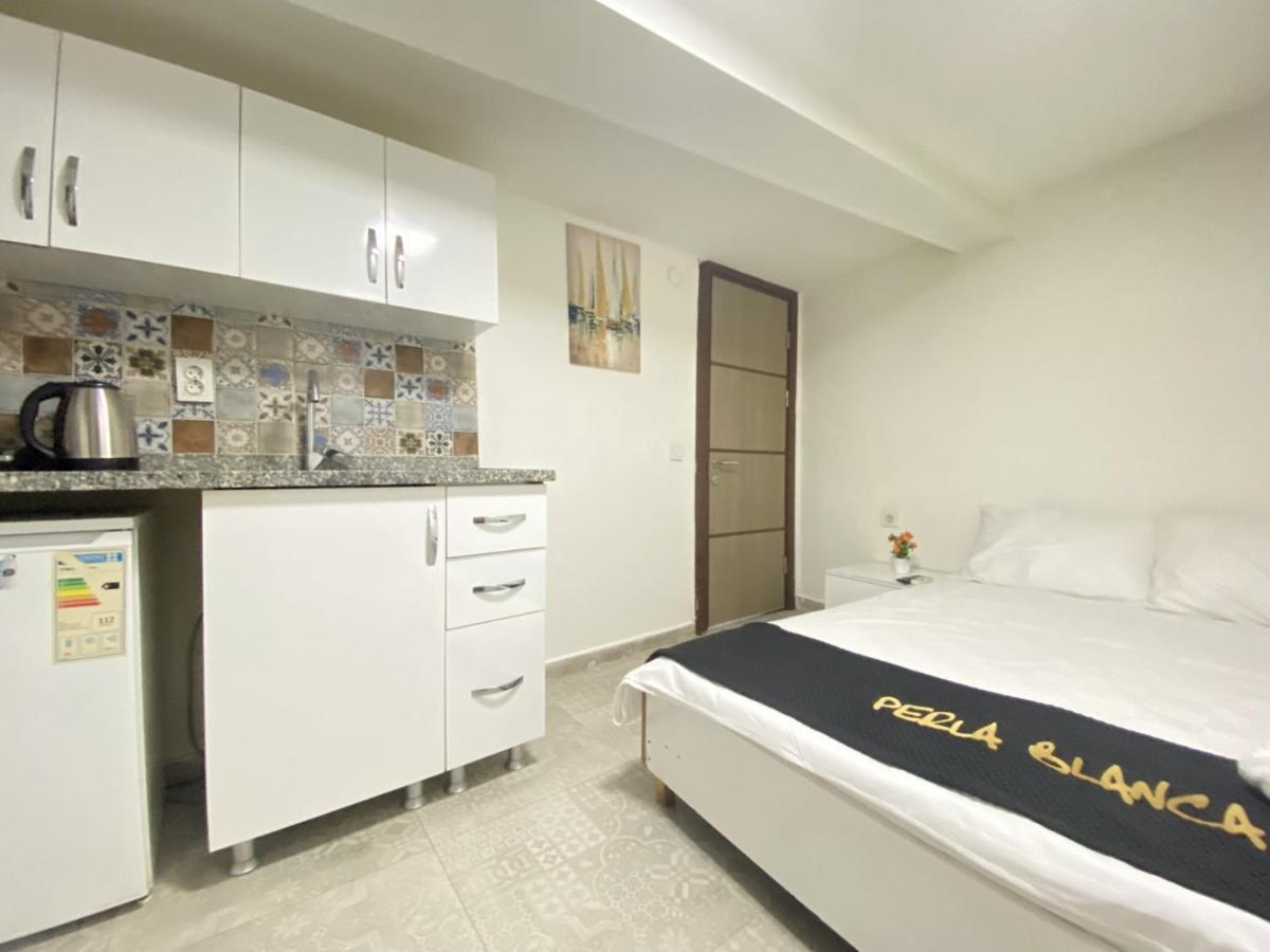 Comfortable And Central Studio Flat In Beyoglu Istambul Exterior foto